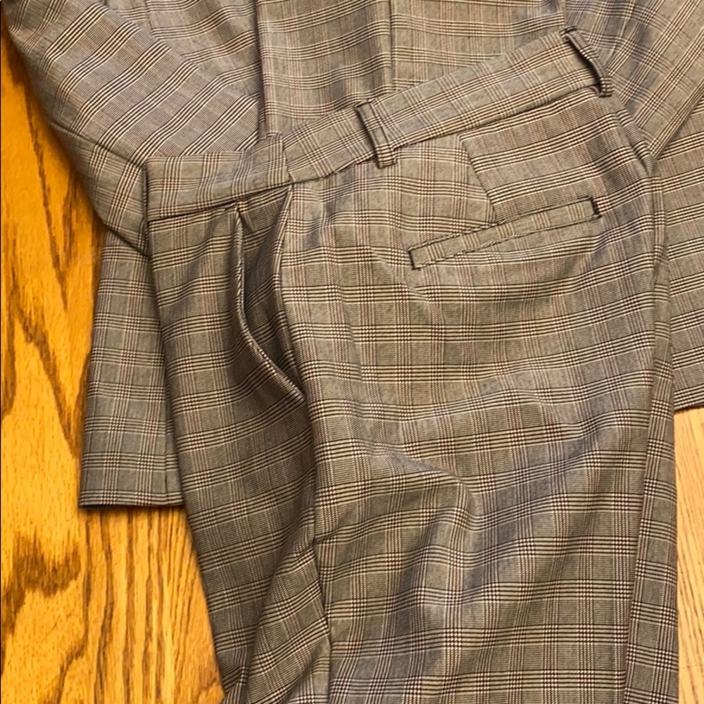 Suit - Picture 2 of 4